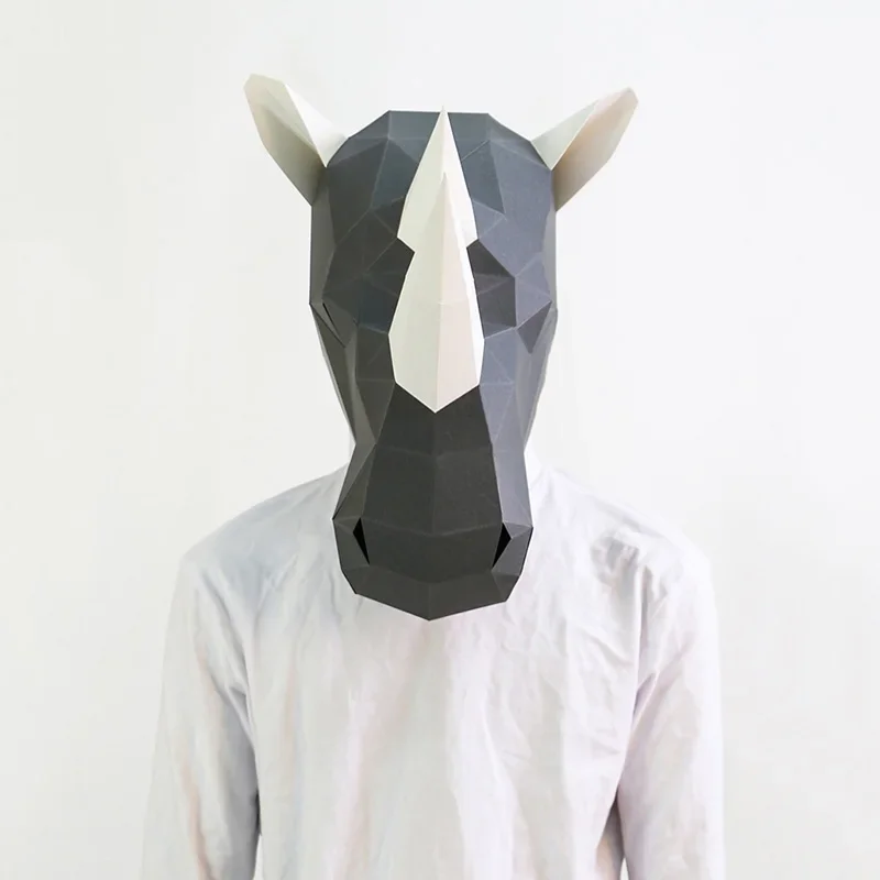 Modello di carta maschera per  - Art Craft Cardboard recensione e prezzo